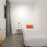 Flateli Espronceda 22 Barcelona