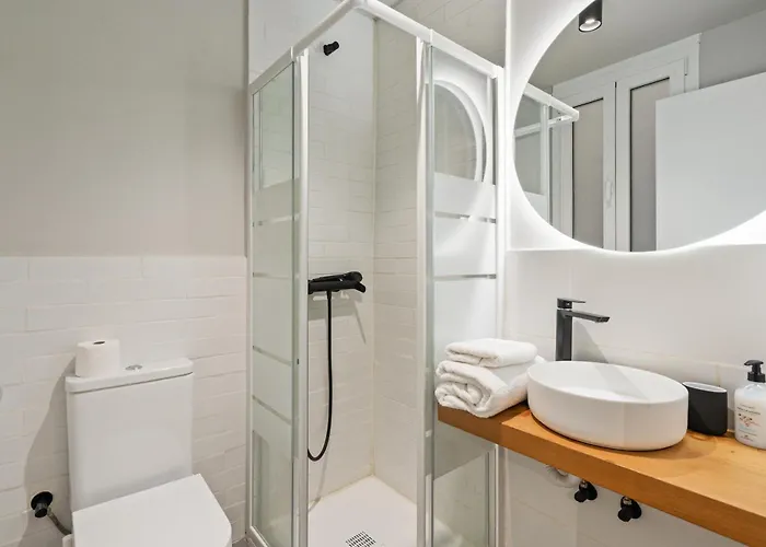 Διαμέρισμα Flateli Espronceda 22 *