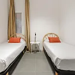Flateli Espronceda 22 *